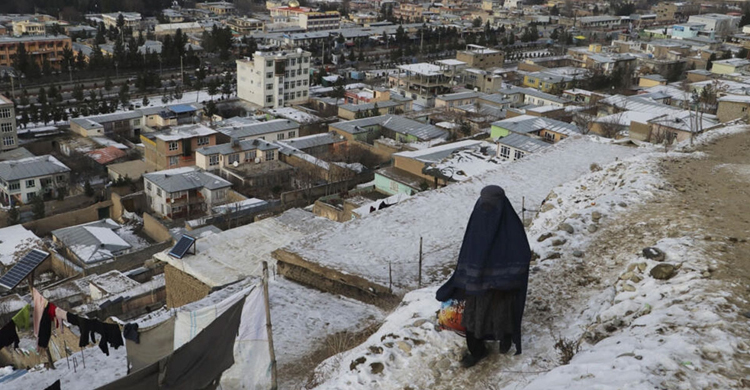 আফগানিস্তানে সহায়তা কাজে নারীদের সম্পৃক্ত করার আহ্বান