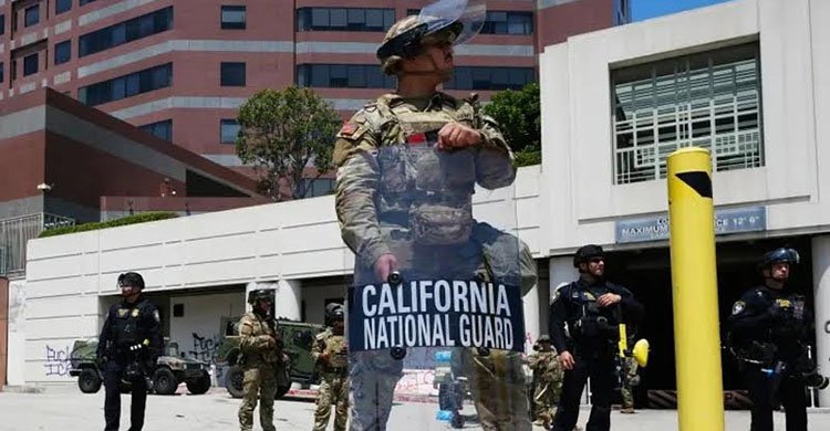 লস অ্যাঞ্জেলেসে কারফিউ, আরও রাজ্যে ছড়াচ্ছে বিক্ষোভ