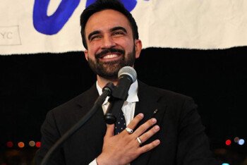 নিউইয়র্কে ইতিহাস গড়া জোহরান কেন ‘বাংলাদেশি আন্টিদের’ ধন্যবাদ দিলেন