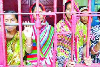 বিদেশী চিহ্নিত ১৯ লাখ, বাংলাদেশে পুশইনের মহাপরিকল্পনা ভারতের