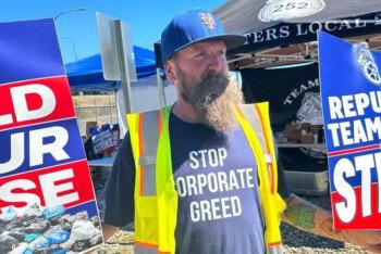 পরিচ্ছন্নতা কর্মীদের ধর্মঘট, যুক্তরাষ্ট্রের চার শহরে আবর্জনার দুর্গন্ধ