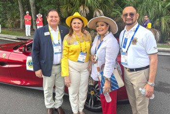 আন্তর্জাতিক লায়ন্স কনভেনশনে উজ্জ্বল বাংলাদেশি মুখ : নিউ ইয়র্কের ডিস্ট্রিক্ট ২০ আর২ এর গভর্নর আসেফ বারী