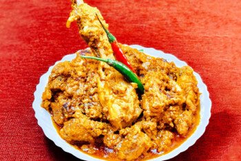 চিকেন স্টিমার কারি