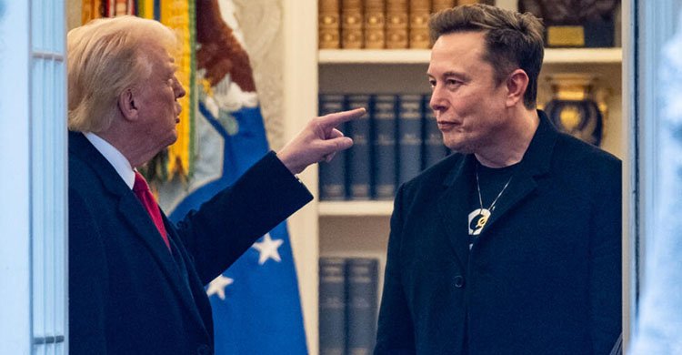 মাস্কের সঙ্গে বিরোধ বাড়ল ট্রাম্পের, টেসলা, স্পেসএক্সের ভর্তুকি বন্ধের হুমকি
