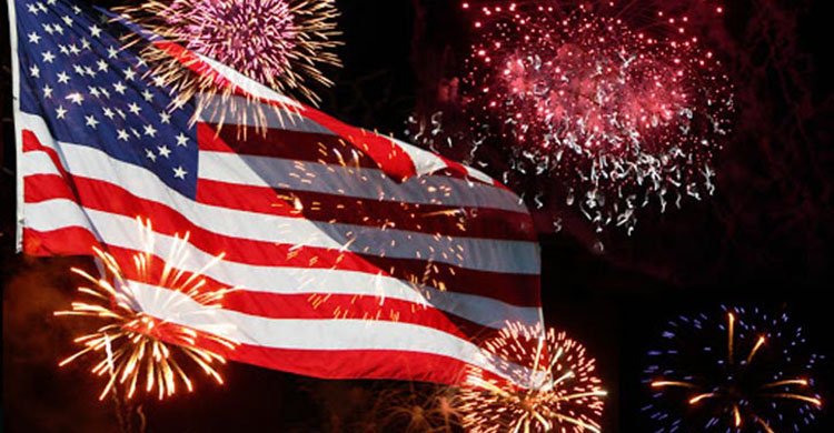 স্বাধীনতার ২৪৯তম বছরে পা রাখলো যুক্তরাষ্ট্র