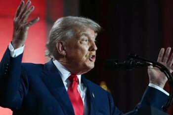 যুক্তরাষ্ট্রে কর্মসংস্থানে ‘আমেরিকা ফার্স্ট’ নীতি জোরদারে ট্রাম্পের হুঁশিয়ারি