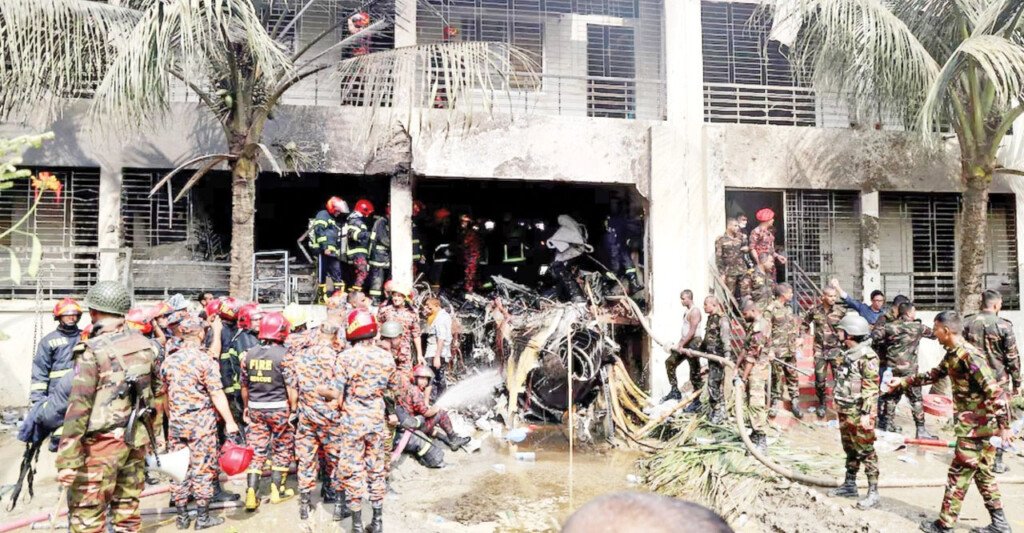 বিমান দুর্ঘটনা: কিছু ক্ষোভ আর জিজ্ঞাসা