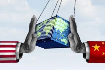 ট্রাম্পের বাণিজ্যযুদ্ধে চীন জিতে যাচ্ছে