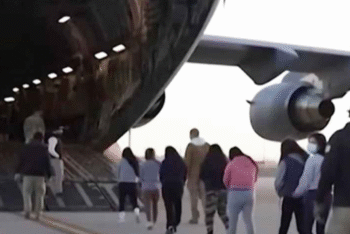 অবৈধ বসবাস, ৬১ বাংলাদেশিকে ফেরত পাঠাল যুক্তরাষ্ট্র