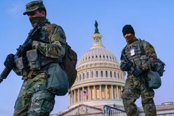 ওয়াশিংটন ডিসিতে পুলিশের নিয়ন্ত্রণ নিলেন ট্রাম্প, ন্যাশনাল গার্ড মোতায়েন