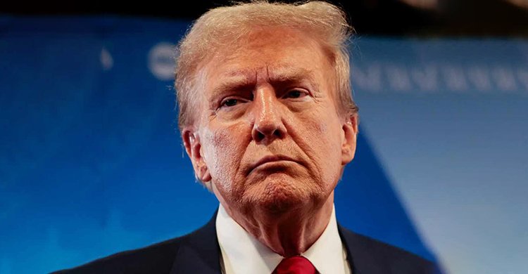 কেন ট্রাম্পের শুল্ককে বেআইনি বলল আদালত? আমেরিকার আইনে প্রেসিডেন্ট কতটা ক্ষমতা পান?