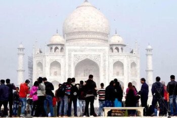 গত পাঁচ বছরে ভারতে বিদেশি পর্যটক আগমনে শীর্ষে যুক্তরাষ্ট্র, ২য় স্থানেই বাংলাদেশ