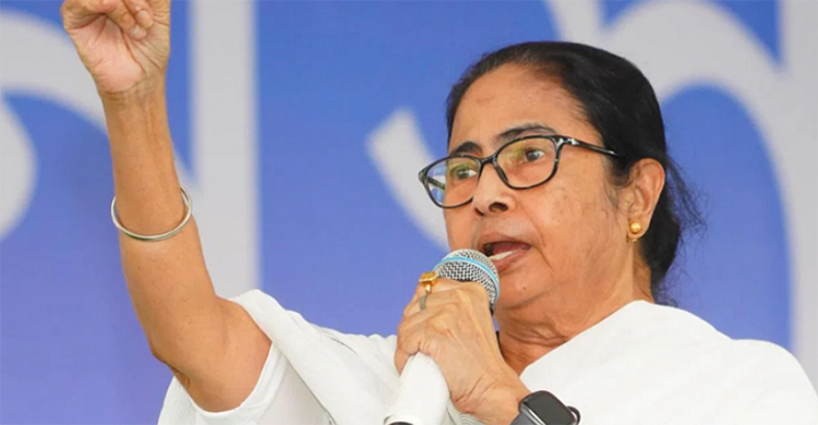 বাংলা ভাষাকে ‘বাংলাদেশি ভাষা’ বলা কলঙ্কজনক, মমতা বন্দ্যোপাধ্যায়ের প্রতিবাদ