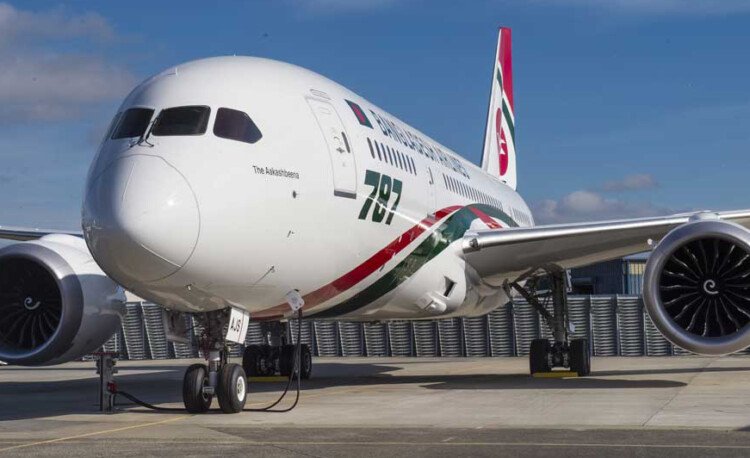 বোয়িং কিনে কি যুক্তরাষ্ট্রের মন পাওয়া যাবে?