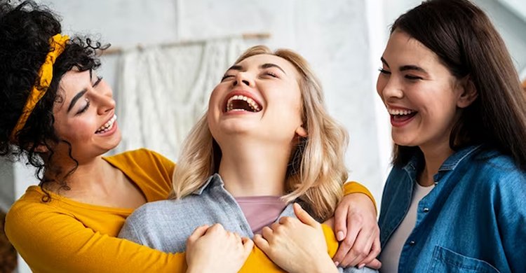 শারীরিক ও মানসিক সুস্থতার জন্য হাসি কেন গুরুত্বপূর্ণ