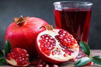 হার্ট-অ্যাটাকের ঝুঁকি কমায় ডালিম!