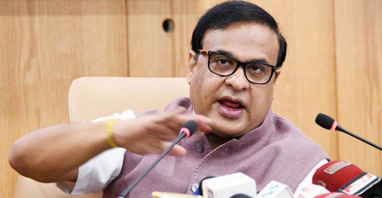 বাংলাদেশ সীমান্তবর্তী এলাকায় আদিবাসীদের বন্দুকের লাইসেন্স দেবে আসাম সরকার