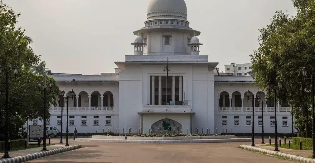 বাংলাদেশে বিচার বিভাগ শতভাগ স্বাধীনে কতটা আন্তরিক অন্তর্বর্তী সরকার?