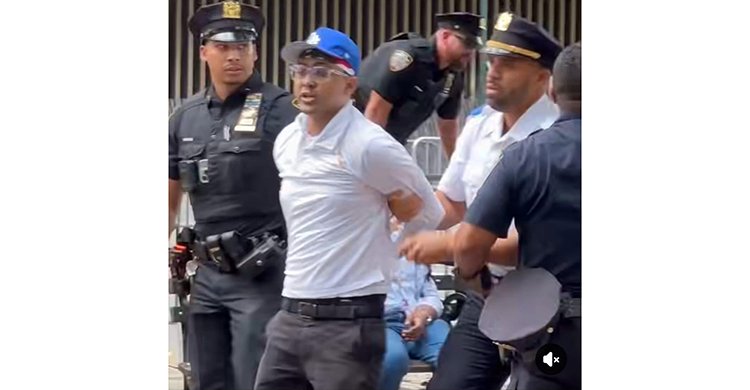 জাতিসংঘের সামনে যুক্তরাষ্ট্র বিএনপি – আওয়ামী লীগের পাল্টা সমাবেশ, প্রকাশ্যে ঘুঁষি, ১ বিএনপি কর্মী গ্রেফতার