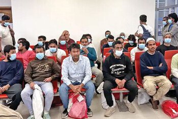 আরো ৩০ বাংলাদেশিকে হাতকড়া-শিকল পরিয়ে যুক্তরাষ্ট্র থেকে ফেরত