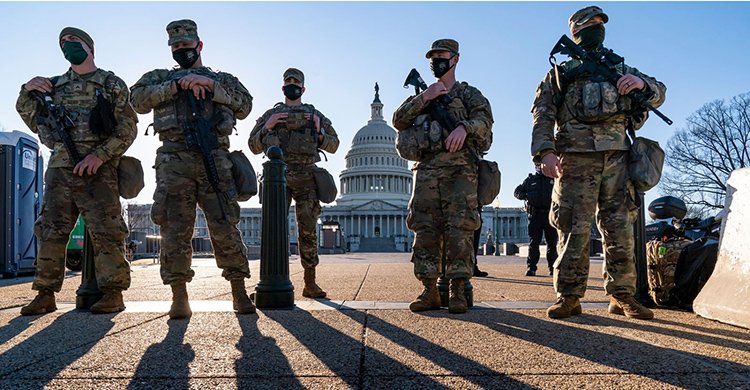 ওয়াশিংটনে ট্রাম্পের ন্যাশনাল গার্ড মোতায়েন ঠেকাতে মামলা