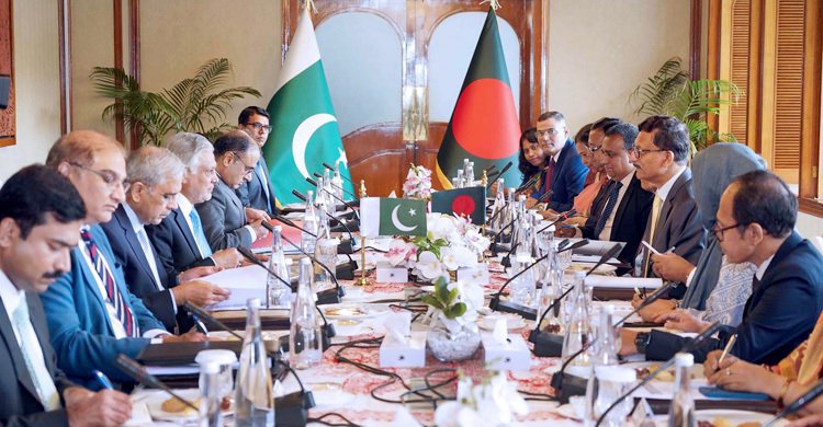 কতদূর এগোবে বাংলাদেশ-পাকিস্তান সম্পর্ক?