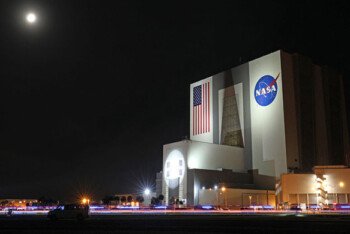 নাসার কর্মসূচিতে অংশ নিতে পারবে না মার্কিন ভিসাধারী চীনা গবেষকরা