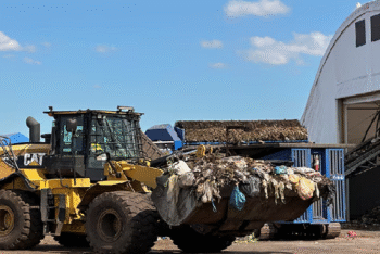 নিউ ইয়র্কে বর্জ্য থেকে তৈরি হচ্ছে মূল্যবান ‘ব্ল্যাক গোল্ড’
