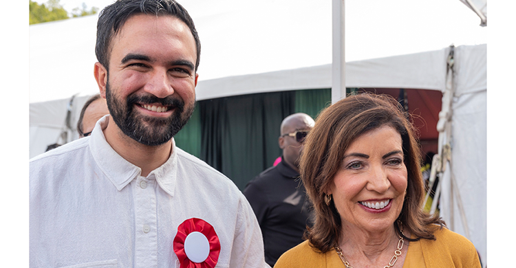 নিউইয়র্কের মেয়র নির্বাচনে জোহরান মামদানির প্রতি সমর্থন জানালেন গভর্নর ক্যাথি হোকুল