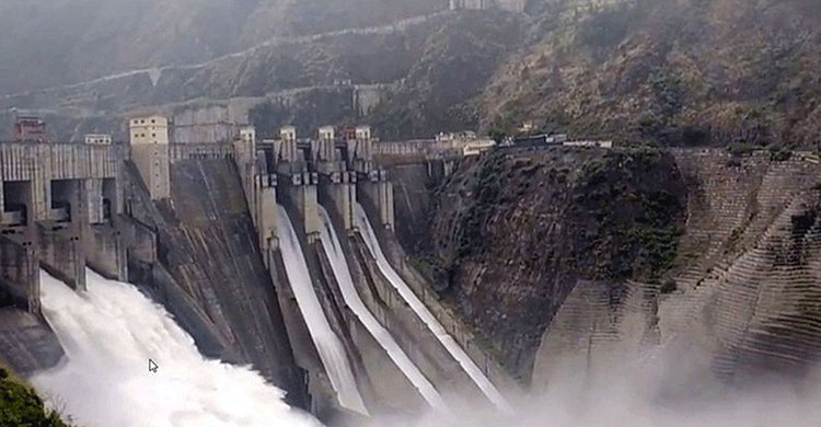 বাঁধ খুলে দিয়েছে ভারত, পাকিস্তানে ‘অতি উচ্চ’ বন্যা সতর্কতা জারি