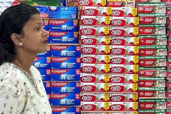 ভারত-যুক্তরাষ্ট্র উত্তেজনায় নতুন রণক্ষেত্র ‘টুথপেস্ট’