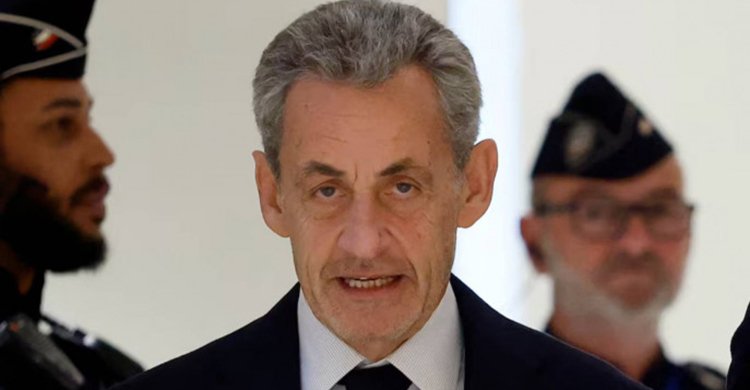 ষড়যন্ত্রের দায়ে ফ্রান্সের সাবেক প্রেসিডেন্ট নিকোলাস সারকোজির পাঁচ বছরের কারাদণ্ড