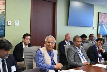 অর্থ উপার্জনকারীদের হাতে স্বাস্থ্যসেবা ছেড়ে দেওয়া উচিত নয় – নিউ ইয়র্কে বাংলাদেশের প্রধান উপদেষ্টা অধ্যাপক মুহাম্মদ ইউনূস