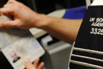 এবার ১৫ বাংলাদেশিকে ফেরত পাঠাচ্ছে যুক্তরাজ্য