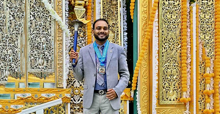 টর্চ-বিয়ারার অ্যাওয়ার্ড-২০২৫ পেলেন ফখরুল ইসলাম দেলোয়ার