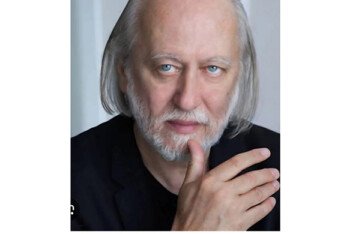 অসহায় মানুষের গভীর জীবনচিত্র চিত্রিত করে সাহিত্যে নোবেল পেলেন হাঙ্গেরির লাসলো ক্রাসনাহোরকাই