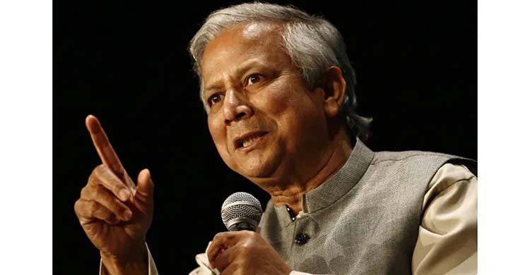 ৪র্থ পাতায় কে কি বললেন