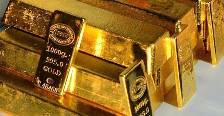 লাফিয়ে লাফিয়ে বাড়ছে স্বর্ণের দাম, আন্তর্জাতিক বাজারেও স্বর্ণের দাম রেকর্ড উচ্চতায়