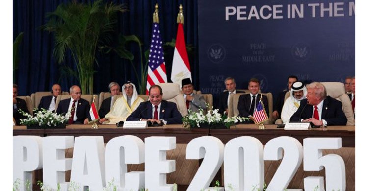 শান্তি সম্মেলনে ট্রাম্প ও অন্য নেতাদের যুদ্ধবিরতির নথিতে স্বাক্ষর