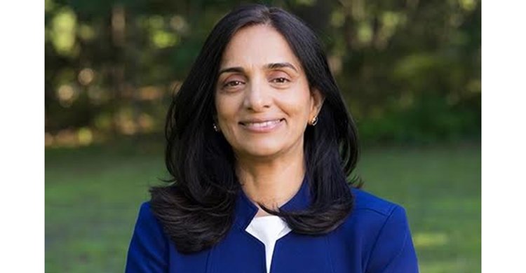 যুক্তরাষ্ট্রে সিনেটে ইতিহাস গড়তে চান বাংলাদেশী-আমেরিকান কারিশমা মনজুর