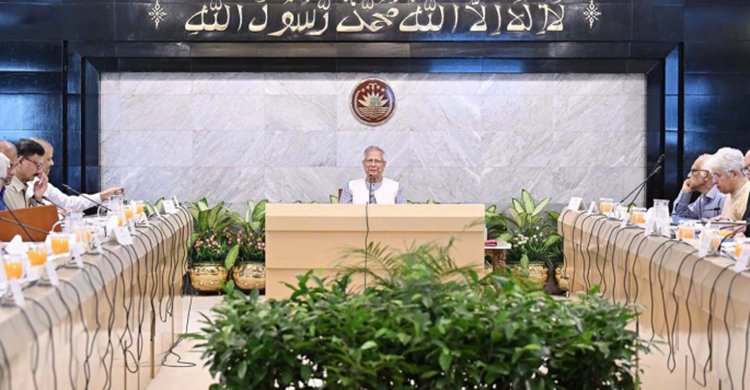 নির্বাচন করতে পারবেন না পলাতক আসামিরা, সম্পদের পূর্ণ হিসাব প্রকাশ বাধ্যতামূলক বললেন আইন উপদেষ্টা