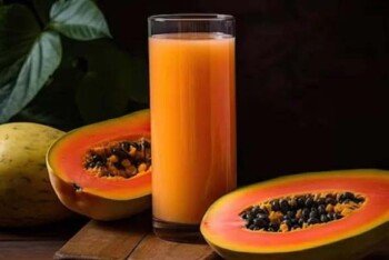 তারুণ্য ধরে রাখে পেপে