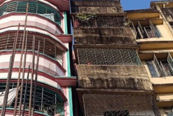 ভূমিকম্পে চট্টগ্রামে হেলে পড়েছে সাবেক মেয়রের ভবন