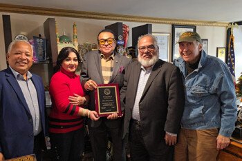 নিউইয়র্কে ‘এশিয়ান হেরিটেজ বিজনেস লিডার’ অ্যাওয়ার্ড পেলেন গোল্ডেন এজ হোমকেয়ার এর শাহ নেওয়াজ