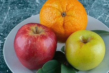 আপেল না কমলা, রোগ প্রতিরোধ ক্ষমতার জন্য কোনটি বেশি ভালো?