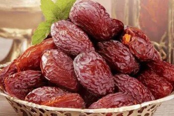 শীতে খেজুর খাওয়ার ৬ উপকারিতা