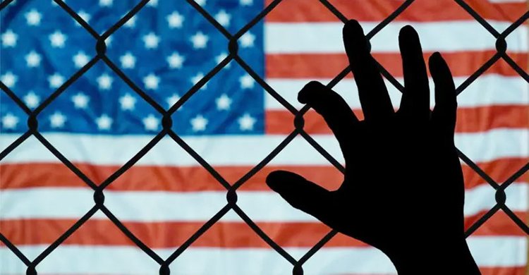 যুক্তরাষ্ট্র থেকে ফেরত পাঠানো বাংলাদেশির ভয়াবহ অভিজ্ঞতা ‘পশুপাখিকেও এমন খাবার দেয় না’