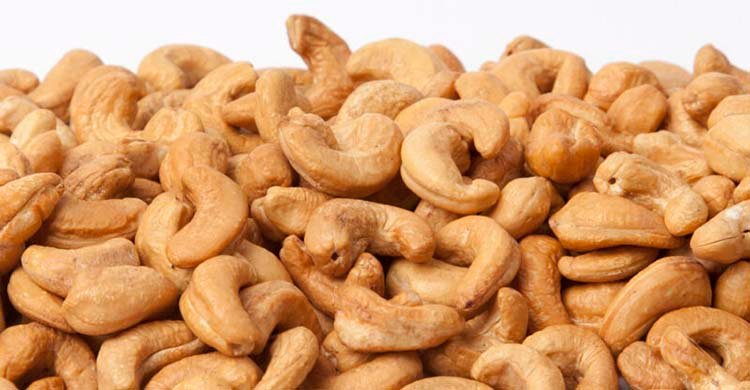 কাজুবাদাম কেন খাবেন, কতটুকু খাবেন
