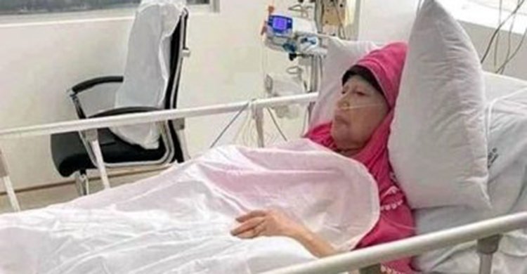 খালেদা জিয়ার শারীরিক অবস্থা বিবেচনায় বিদেশ নিতে দেরি হচ্ছে