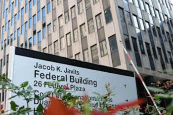 নিউইয়র্কের আটজন অভিবাসন বিচারককে বরখাস্ত করেছেন ট্রাম্প, আদালতে আরো ধীরগতির আশঙ্কা